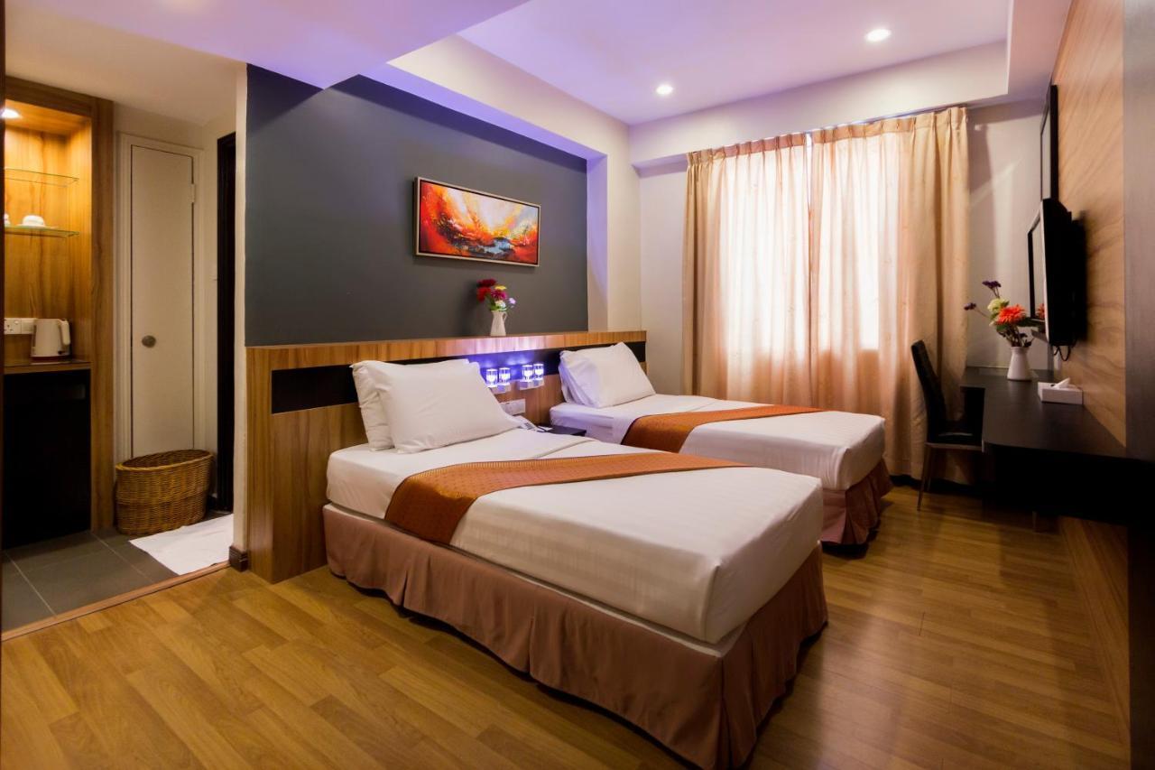 Mariner Hotel Лабуан Экстерьер фото